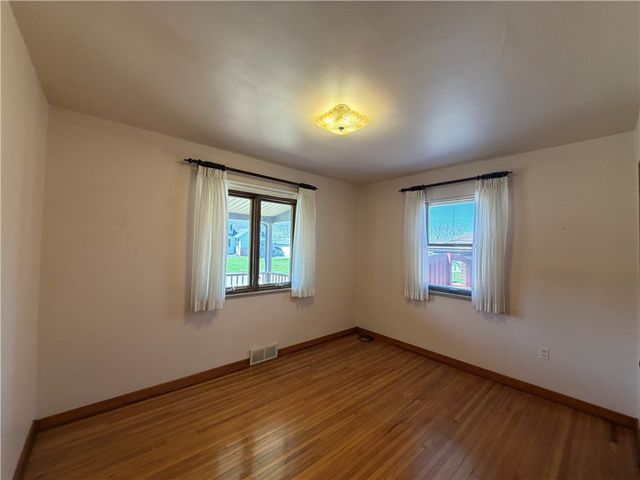 710 Walnut Street, Monongahela, PA 15063