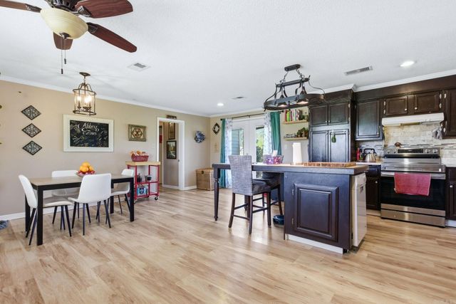 6307 Middle Warren Rd, Pine Bluff, AR 71603