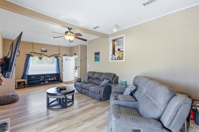 6307 Middle Warren Rd, Pine Bluff, AR 71603