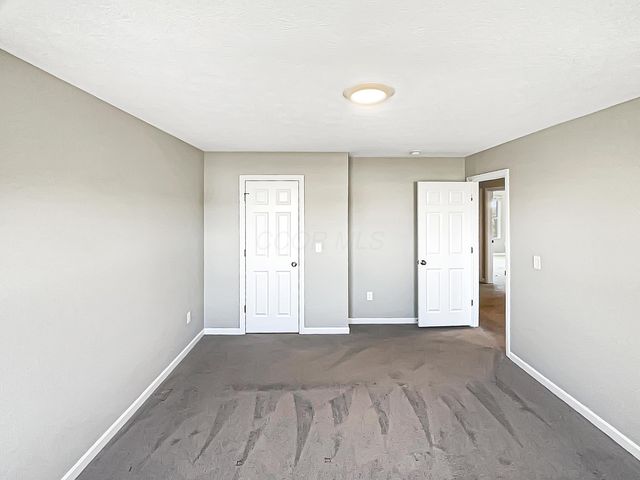 24 Erin Hills Road, Commercial Point, OH 43116