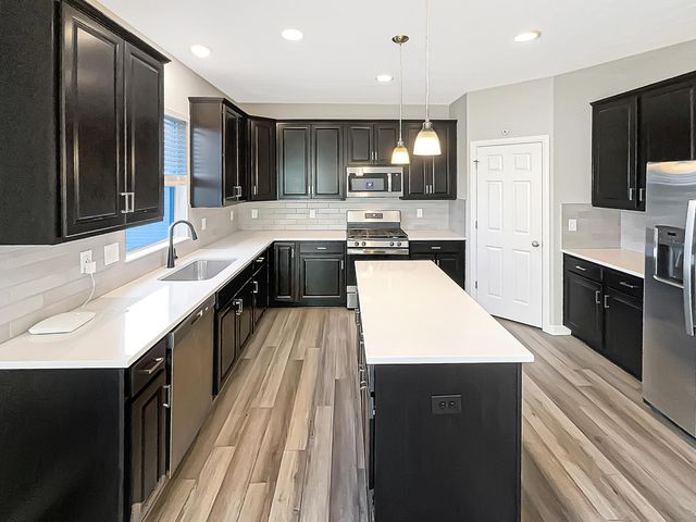 24 Erin Hills Road, Commercial Point, OH 43116