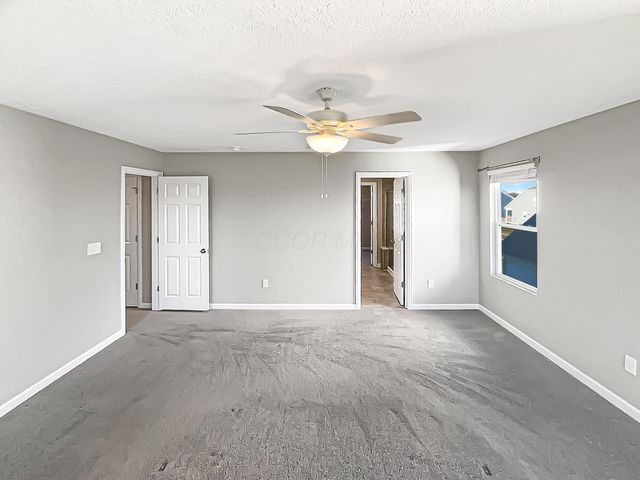 24 Erin Hills Road, Commercial Point, OH 43116