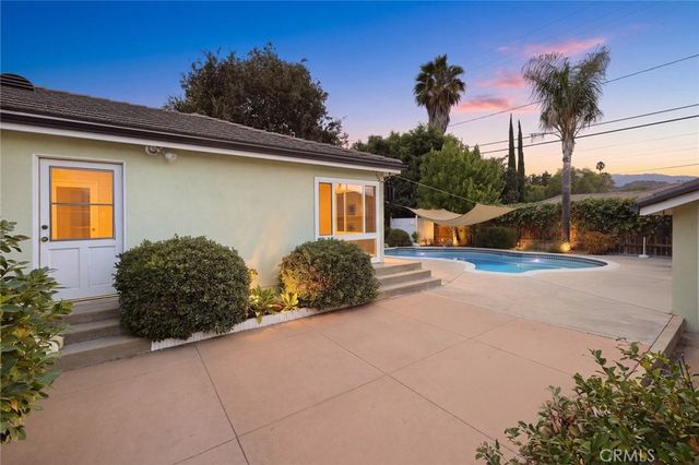 1700 N Santa Anita Avenue, Arcadia, CA 91006