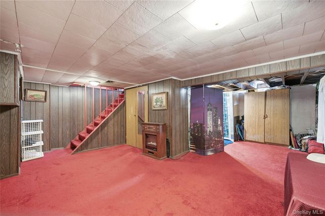 30 Greenvale Circle, White Plains, NY 10607