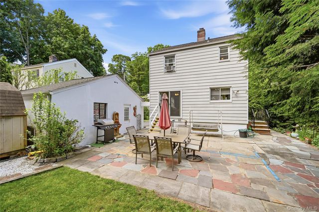 30 Greenvale Circle, White Plains, NY 10607