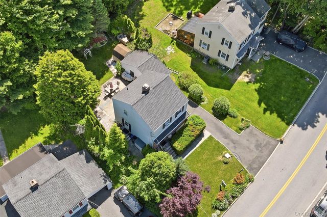 30 Greenvale Circle, White Plains, NY 10607