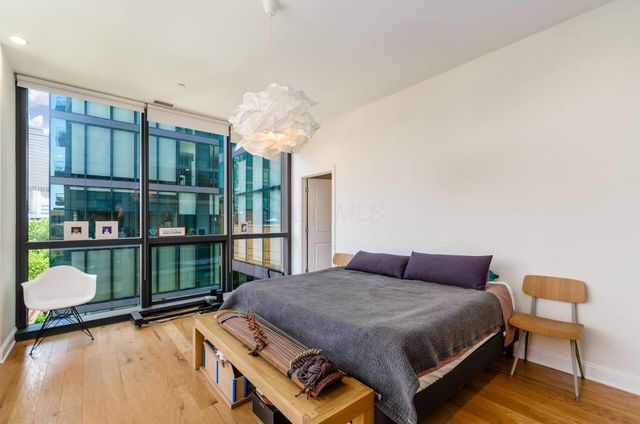 250 W Spring Street, 522, Columbus, OH 43215