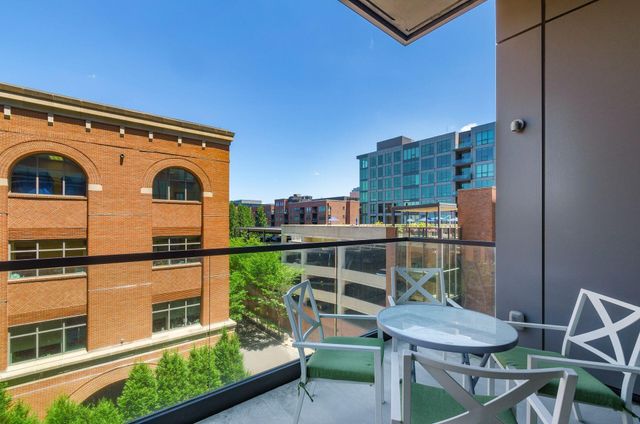 250 W Spring Street, 522, Columbus, OH 43215