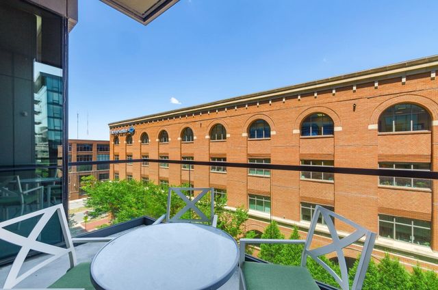 250 W Spring Street, 522, Columbus, OH 43215