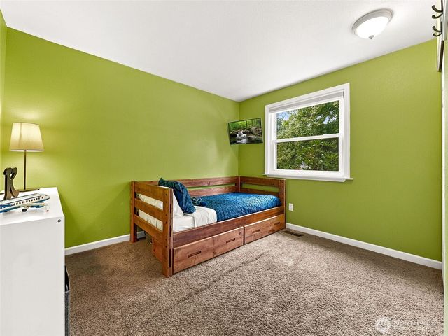 13711 SE 199th Place, Renton, WA 98058
