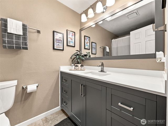 13711 SE 199th Place, Renton, WA 98058
