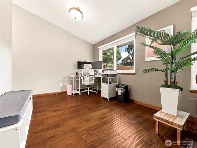 13711 SE 199th Place, Renton, WA 98058