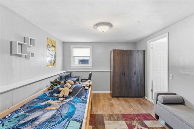 34 Commack Road, East Providence, RI 02914