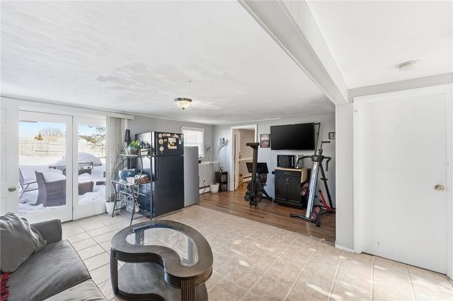 34 Commack Road, East Providence, RI 02914