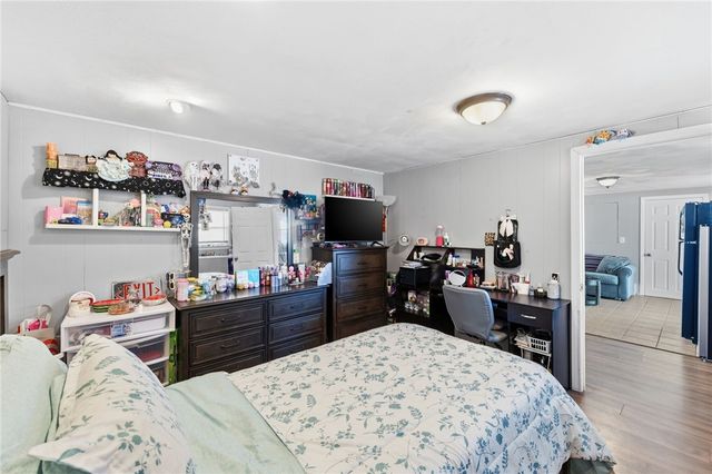 34 Commack Road, East Providence, RI 02914