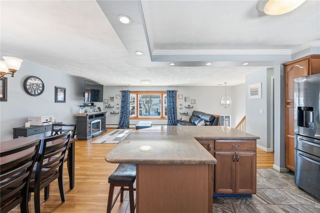 34 Commack Road, East Providence, RI 02914