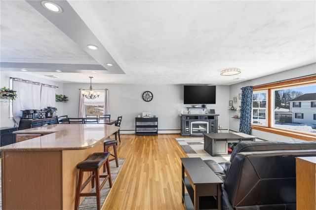 34 Commack Road, East Providence, RI 02914