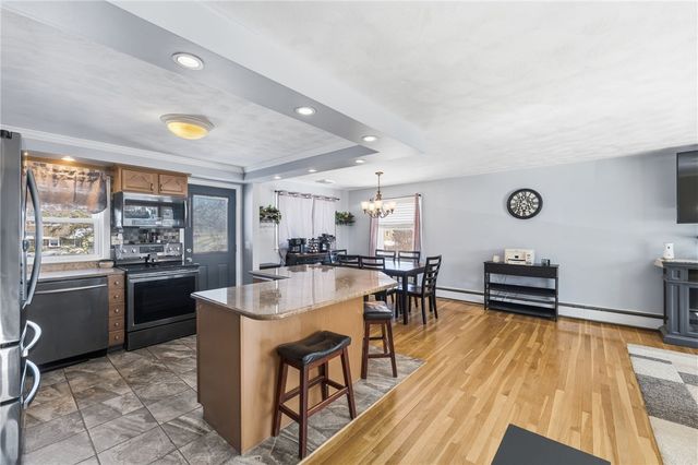 34 Commack Road, East Providence, RI 02914