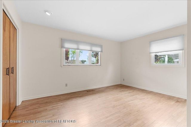 404 Chanticleer Trail, Lansing, MI 48917