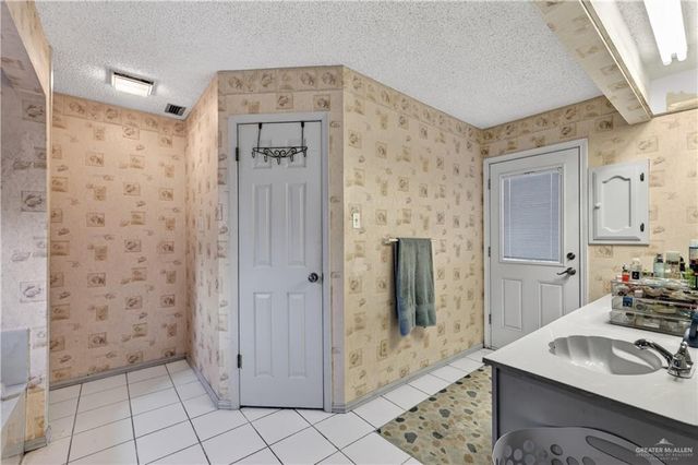 7308 N 32nd Street, Mcallen, TX 78504