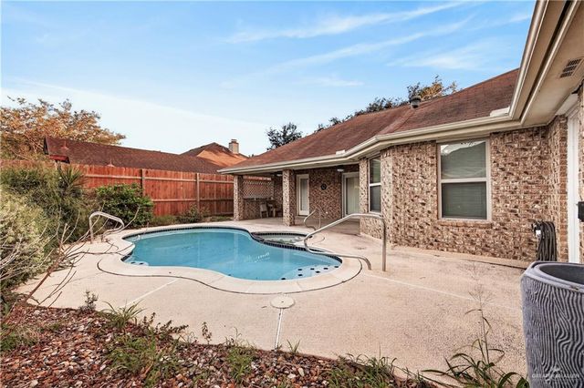 7308 N 32nd Street, Mcallen, TX 78504