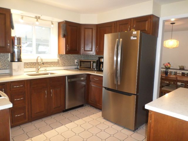 3831 SASSAFRAS Street, Erie, PA 16508