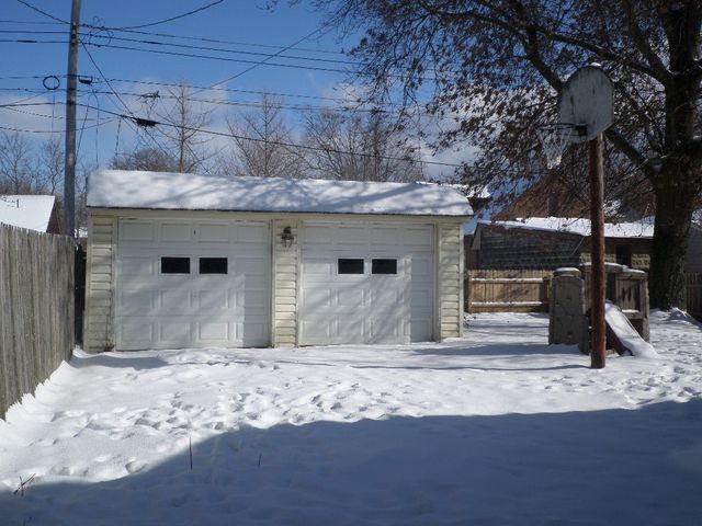 3831 SASSAFRAS Street, Erie, PA 16508