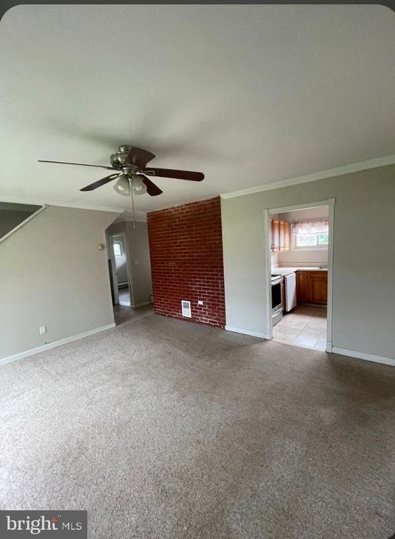 6 CORNFLOWER LN, LEVITTOWN, PA 19055 — photo 5