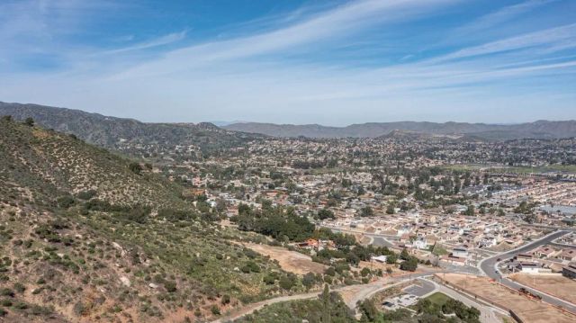11 Bowmore, Lake Elsinore, CA 92530