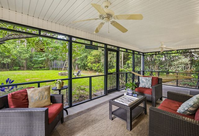 23 Royal Pines Blvd, Beaufort, SC 29907