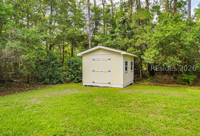 23 Royal Pines Blvd, Beaufort, SC 29907