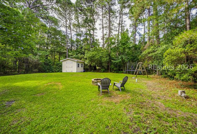 23 Royal Pines Blvd, Beaufort, SC 29907