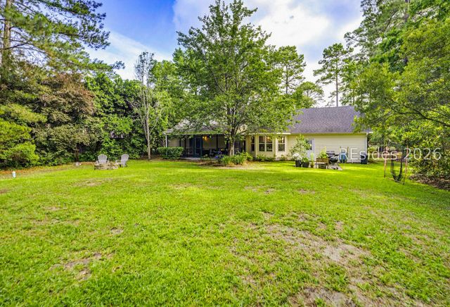 23 Royal Pines Blvd, Beaufort, SC 29907