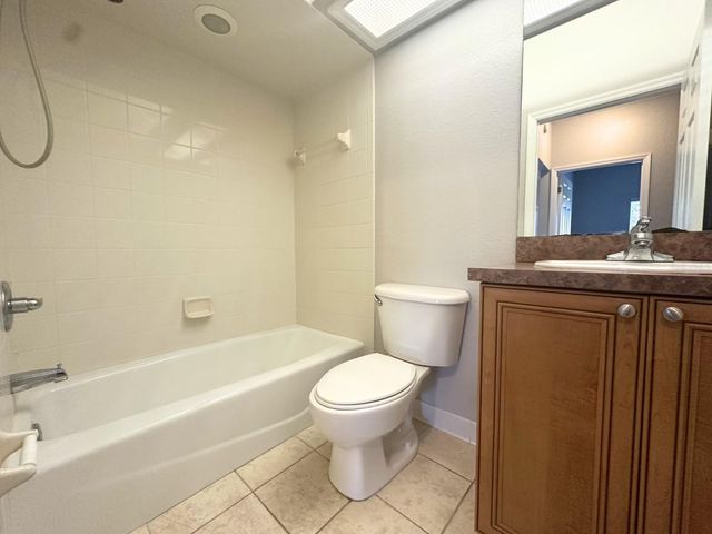 1704 EAGLE POND DRIVE 1704, Winter Haven, FL 33884