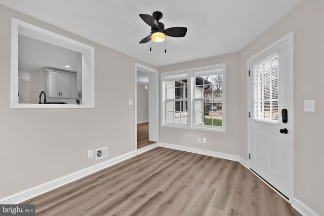 2215 LIDA CT, Alexandria, VA 22306