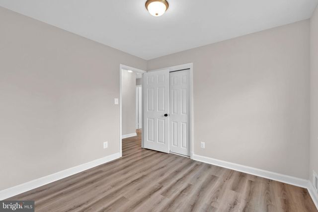 2215 LIDA CT, Alexandria, VA 22306