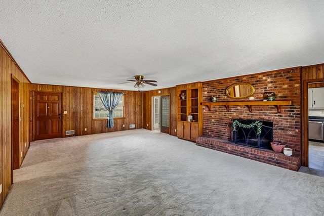 1326 Mount Zion Road, Spartanburg, SC 29303
