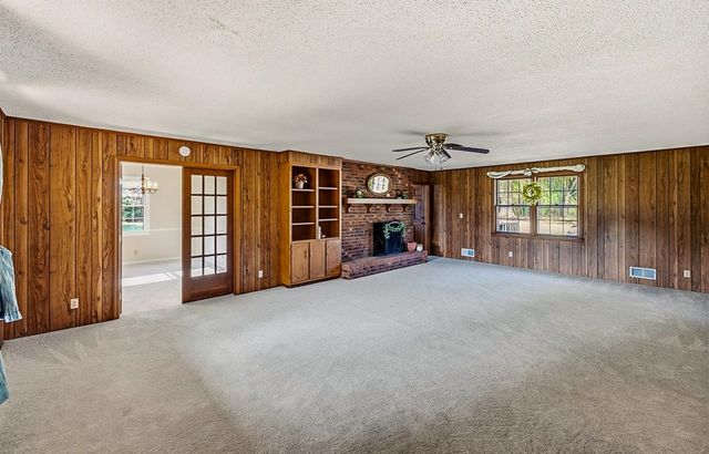 1326 Mount Zion Road, Spartanburg, SC 29303