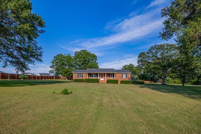1326 Mount Zion Road, Spartanburg, SC 29303