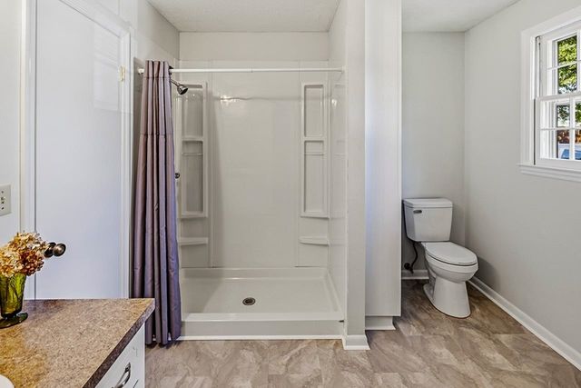 1326 Mount Zion Road, Spartanburg, SC 29303