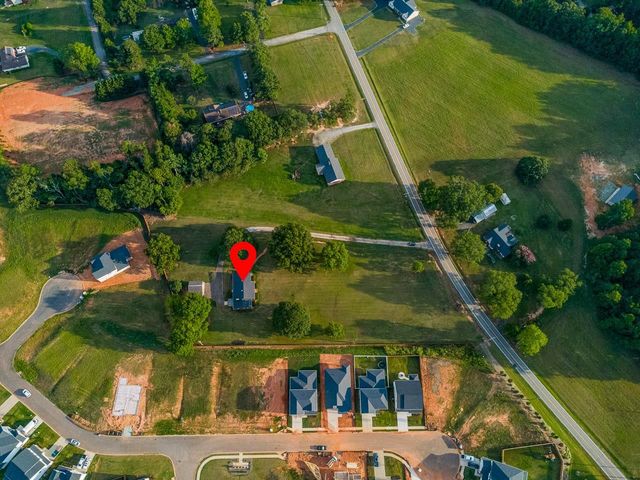 1326 Mount Zion Road, Spartanburg, SC 29303