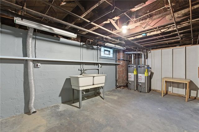 1412 Wilson St, Mckeesport, PA 15132