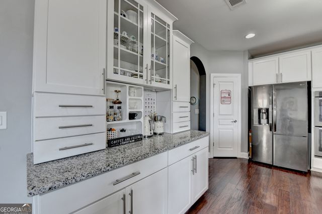 4071 Woodward Walk Lane, Suwanee, GA 30024