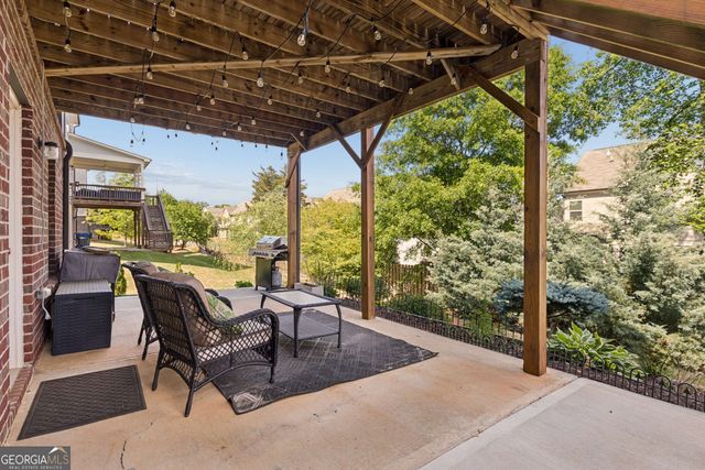 4071 Woodward Walk Lane, Suwanee, GA 30024
