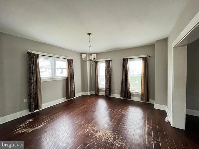 3502 CARSDALE AVE, Baltimore, MD 21207