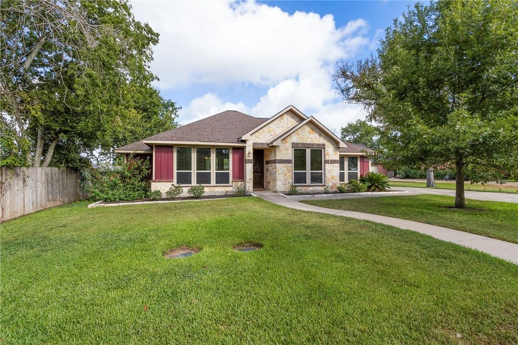 1519 Felder Street, Navasota, TX 77868 — exterior