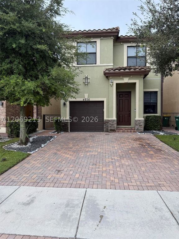 4926 NW 57th Ct, Tamarac, FL 33319