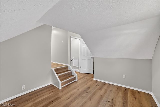 303 S Green Road, South Euclid, OH 44121