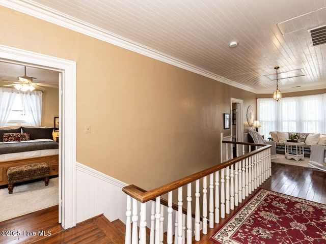 612 College Street, Clinton, NC 28328