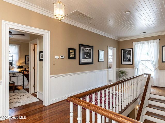 612 College Street, Clinton, NC 28328